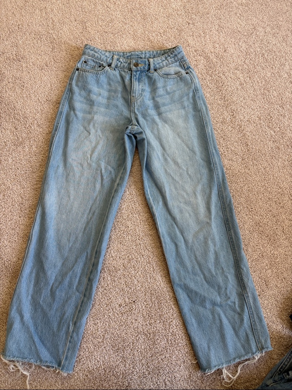 Classic Light Blue High-Waist Straight Jeans - Women